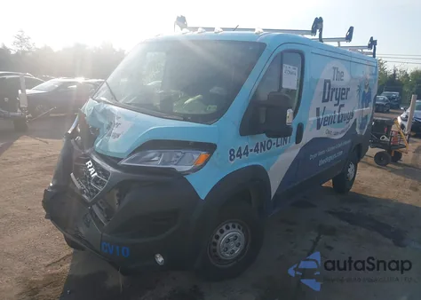 2024 Ram Promaster 2500 Tradesman Low Roof 136 Wb W/Pass Seat from USA, damaged, VIN 3C6LRVVG6RE116370